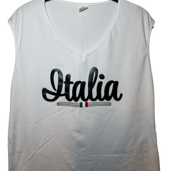 Woman’s Italia Muscle Tank White with Italian Logo Size Small - Picture 4 of 7